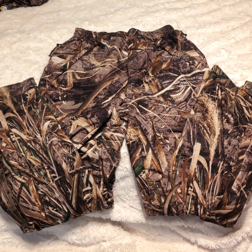 Drake MST under wader joggers